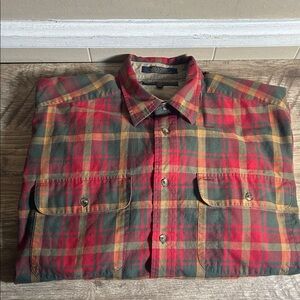 Tommy Hilfiger Men's Plaid Shirt Jacket - Red, Green, and Tan Size Medium